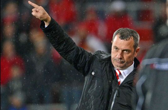 Mircea Rednic e noul antrenor al FCSB? Primele declaraţii ale acestuia: "Haideţi să aşteptăm să se termine sezonul!"