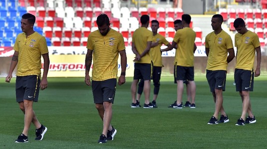 Situaţie inedită în Liga I. Un jucător care aparţine de FCSB nu mai e dorit la club şi nu poate fi dat afară. Clauza care îl blochează la echipă
