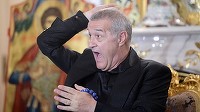 ŞOC în familia lui Becali! Scandal uriaş la o săptămână de la nunta de milioane de euro. Fiica patronului de la FCSB, părăsită pentru o bombă SEXY