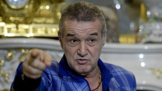BOMBĂ la FCSB. Încă doi jucători, OUT de la echipă. Decizii de ultimă oră luate de Becali pentru a-i face loc unui nou transfer