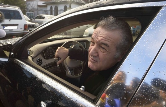 VIDEO EXCLUSIV Momente fabuloase cu Gigi Becali după meciul european al FCSB-ului: ”Bă, tu eşti bun, dar şi nebun!”