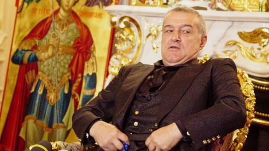 Ultima decizie radicală luată de Becali înainte de a renunţa la FCSB. Patronul şi-a băgat de urgenţă angajaţii în şedinţă şi le-a vorbit despre doi fotbalişti