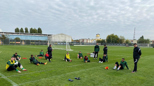 MM Stoica dă cărţile pe faţă! Câţi fotbalişti disponibili mai are FCSB înaintea duelului cu Farul: ”Nu dorim nimănui să ajungă în situaţia noastră”