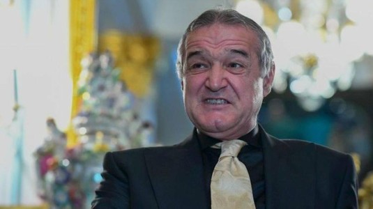 Reacţia uluitoare în direct a lui Gigi Becali când a aflat de oferta pentru un jucător de la FCSB: "Da, e băiatul meu, va juca"