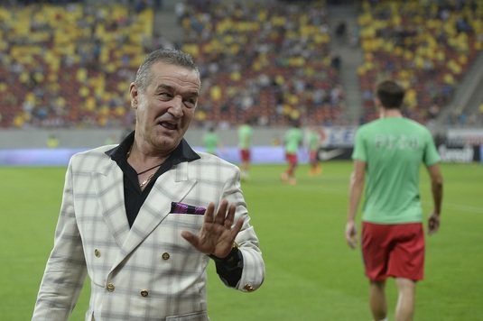 Gigi Becali primeşte încă o recenzie pentru antrenorul pe care-l vrea principal la echipă: "Poate fi o soluţie" | EXCLUSIV