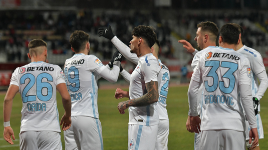 Colegii de la FCSB au sărit în apărarea lui Andrei Vlad după gafa comisă în meciul cu FC Argeş! ”Poate şi din cauza terenului!”