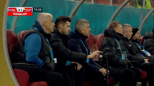 VIDEO | A fost descoperit modul în care îşi primeşte Strizu ”ordinele”! Detaliul incredibil observat în timpul meciului FCSB - Petrolul