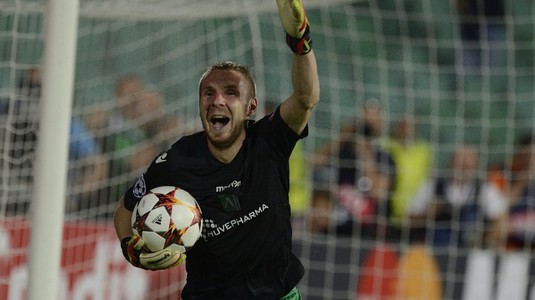 Momentul istoric cu Moţi intrat în poartă putea să nu aibă loc: "M-am dus să iau mănuşile ca să intru eu". Ce s-a întâmplat la meciul cu FCSB din 2014