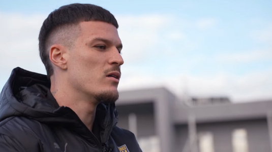 FOTO | Gestul făcut de Dennis Man după ce FCSB a devenit campioană în Superligă