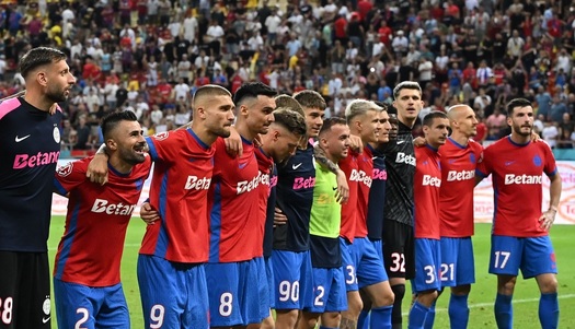 Vestiarul de la FCSB a reacţionat, după decizia surprinzătoare luată de Gigi Becali: "Deja se adunau şi mă bucur că a înţeles şi dânsul" | VIDEO