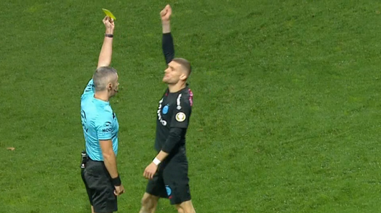 "Îţi îngropi echipa"! Cosmescu şi Zotta l-au făcut "praf" pe Bîrligea după ce a primit cartonaşul roşu: "30 de milioane de euro merită"