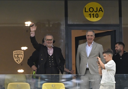 Gigi Becali, surpriză uriaşă. S-a întors pe Arena Naţională special pentru ”Reghe”! Patronul FCSB nu a vrut să rateze debutul istoric | VIDEO