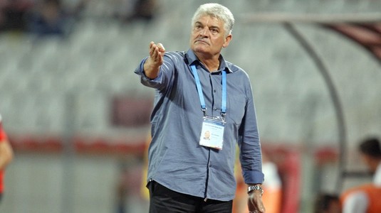 EXCLUSIV | Ioan Andone a vorbit din nou despre situaţia grea de la Dinamo: "Cea mai mare problemă e când te duci la antrenament şi te întreabă jucătorii asta. Nu cer altceva!"