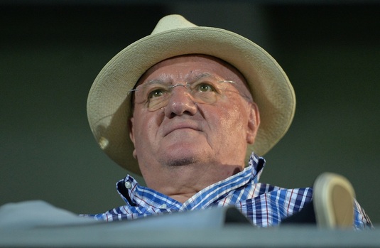 Au o avere de peste 175 de mil. € şi o susţin din umbră pe Dinamo. Ce a aflat Dumitru Dragomir: ”Am aflat că finanţează pe blat”