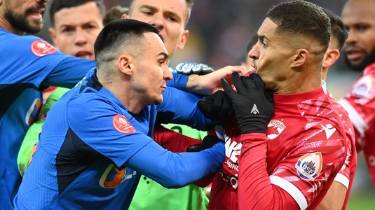 VIDEO | Haos în derby! Conflict între jucătorii de la FCSB şi Dinamo + A ”plouat” cu torţe pe Arena Naţională