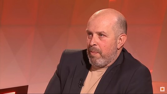 Cosmescu a răbufnit în direct când a aflat salariile din Superligă: "Noi greşim undeva". Zotta a intervenit: "Cu aceşti bani, iei jucători mult mai buni ca Rotariu"