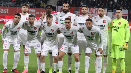 "Nu suntem bărbaţi". Semnal de alarmă tras în vestiarul de la Hermannstadt după înfrângerea cu Dinamo: "Ne credem prea buni"