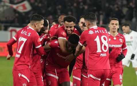 De ce au întârziat transferurile la Dinamo. Andrei Nicolescu se justifică în faţa fanilor şi anunţă noi mutări: “Fundaşi şi aripă dreapta”