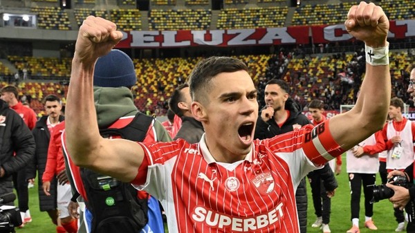 Regulile din viaţa lui Cătălin Cîrjan! Ce ar interzice în fotbal căpitanul lui Dinamo: "Mai e pe acolo prin vestiar, dar..."