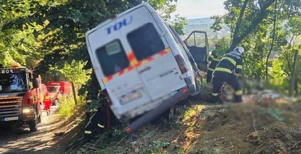 Ce a făcut şoferul. Inspectoratul de Poliţie a oferit o altă cauză a accidentului auto în care a fost implicată echipa de juniori de la Dinamo