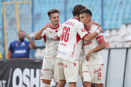 Dinamo îşi vinde atacantul după derby! Ce sumă va încasa liderul Superligii: "Părea naturală schimbarea"
