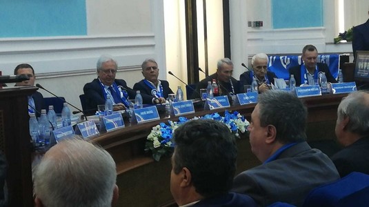 ”70 de ani în arena fotbalului românesc şi european”. Eveniment de amploare la Craiova! Foştii jucători ai Craiovei Maxima au participat şi ei