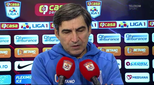 VIDEO | Piţurcă, la momentul adevărului după înfrângerea cu FCSB: "Nu am imprimat un stil de joc adecvat echipei!" Antrenorul oltenilor a anunţat schimbări în Bănie