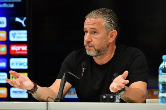 Universitatea Craiova se pregăteşte pentru duelul de foc cu Dinamo. Laurenţiu Reghecampf are pretenţii mari: ”Nu mă interesează, nu vreau paşi greşiţi”