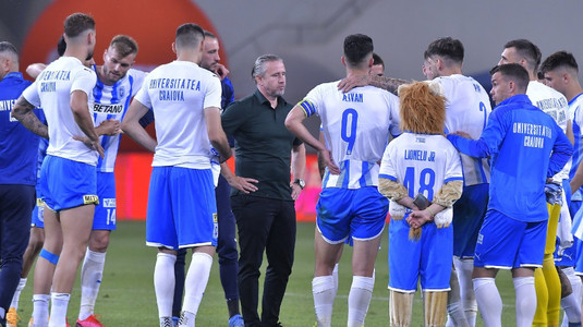 Laurenţiu Reghecampf o părăseşte pe Universitatea Craiova! Tehnicianul se va întâlni cu Mihai Rotaru pentru a stabili termenii despărţirii. Cine îi ia locul