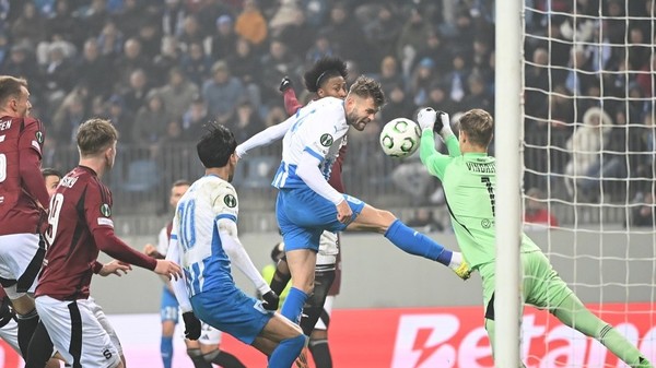 Deciziile luate de Filipe Coelho l-au uluit, în Universitatea Craiova - Sparta Praga 1-2! Cum ar fi pierdut oltenii: "Ai dezechilibrat-o"