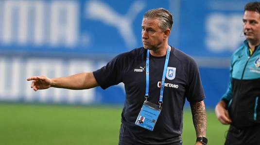 Oficialul Universităţii Craiova a reacţionat după ce Reghecampf s-a înţeles cu FCSB: "Să-i încurce"