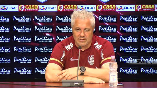 Fotbaliştii de la CFR Cluj, treziţi de Marius Şumudică: "Dacă nu ne calificăm, ar trebui să facem un foc de tabără şi să ne ardem licenţele"