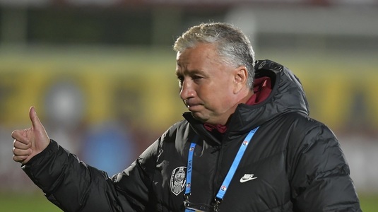 "Eu m-am accidentat la ultimul meci". Doctorul l-a sunat pe Dan Petrescu după probleme medicală a antrenorului de la CFR Cluj: "M-am speriat puţin, recunosc"