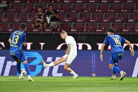 Veste rea despre fotbalistul dorit de FCSB! “S-a accidentat foarte grav, durerea e mare”. Jean Vlădoiu, prima reacţie după CFR Cluj – Slobozia