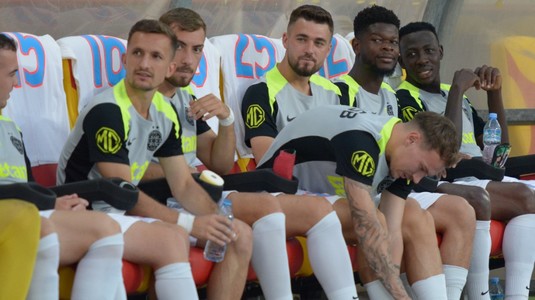 O nouă plecare de la FCSB. Fotbalistul a fost prezentat deja la CFR Cluj: "Faceţi cunoştinţă cu noul nostru mijlocaş"