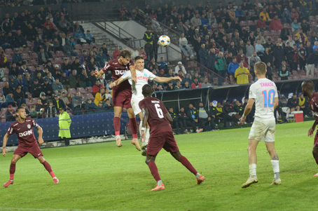 ULTIMA ORĂ | După Bolgado, CFR Cluj a scos la vânzare încă un fotbalist. Preţul: 800.000€