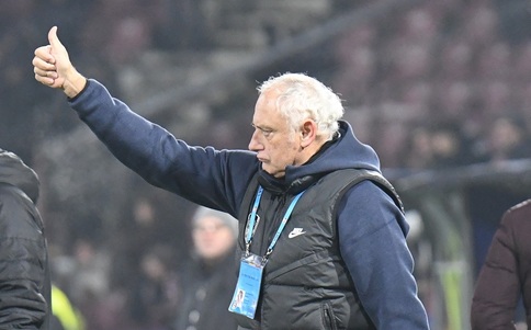 CFR Cluj s-a împiedicat de Metaloglous, dar Mandorlini nu face o dramă: "Ne-a lipsit ceva la finalizare". Ce a spus despre Coco, Zouma şi Slimani