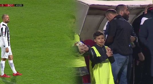 VIDEO | Ce făcea Bogdan Andone în timp ce Gabi Tamaş se pregătea să dea gol pentru Astra. Antrenorul, surprins de camerele TV