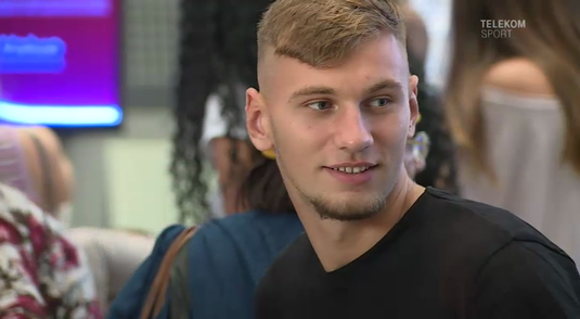 EXCLUSIV | Drăguş şi-a luat zborul spre Belgia! Atacantul merge să semneze contractul cu Standard