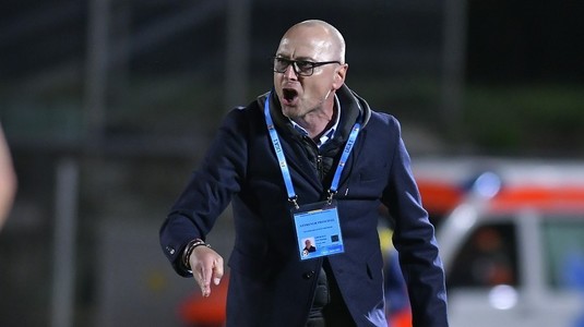 Leo Grozavu, afectat de plecarea lui Luis Phelipe la FCSB. Mesajul tehnicianului pentru conducere: "Ce am la dispoziţie asta antrenez"
