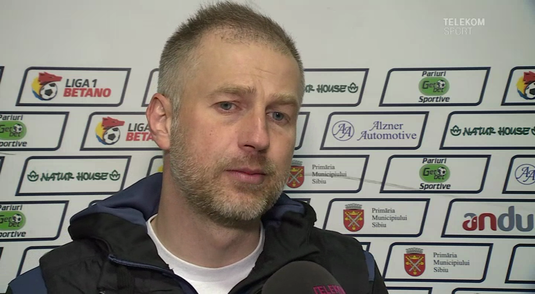 VIDEO | Edi Iordănescu, victorie după un an în Liga I: "Acum vom avea alt entuziasm" Cine i-a purtat noroc la Piteşti