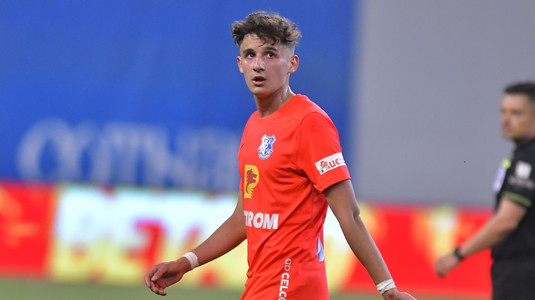 Nicolas Popescu a dat din casă! De ce a plecat de la Farul