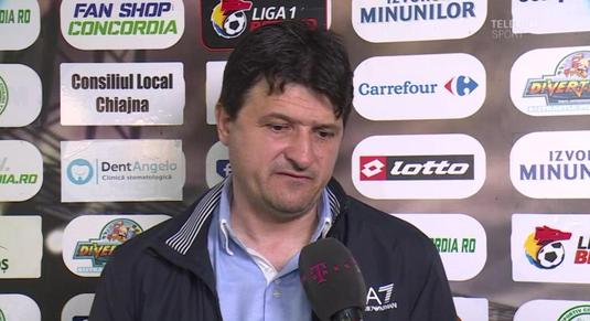 VIDEO | Falub a răbufnit la adresa elevilor săi: "Am fost jenanţi!" Antrenorul a dat şi în Dinamo