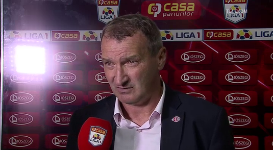 VIDEO | Csaba Laszlo e categoric, deşi echipa sa a pierdut doar al doilea meci în acest sezon: "Dacă jucăm aşa nu avem şanse la play-off". Pe cine a găsit vinovat pentru eşec