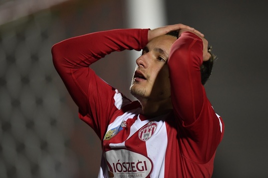 VIDEO | Fază controversată la Sepsi - FC Argeş! Covăsnenilor li s-a anulat o reuşită care părea valabilă. În loc să egaleze, aceştia s-au trezit conduşi la două goluri