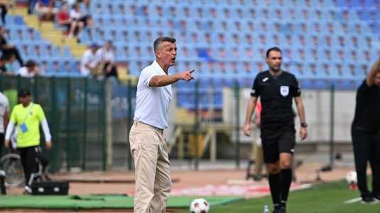 ”A bătut vântul foarte tare”. Ovidiu Burcă a găsit ”duşmanul” lui Sepsi la Botoşani: ”A ţinut mingea numai la noi în teren. Deplorabil”