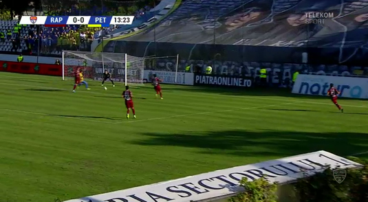 VIDEO | Rapid - Petrolul 1-0. Manole aduce victoria giuleştenilor în derbyul etapei a 12-a din Liga 2
