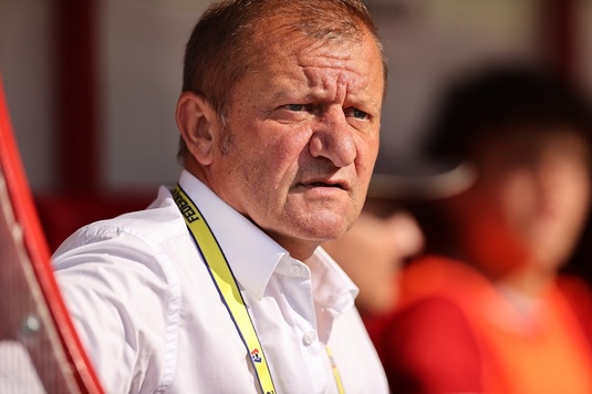 Dorinel Munteanu, atac dur la adresa arbitrajului după primul eşec al Reşiţei pe teren propriu: "Catastrofal!"
