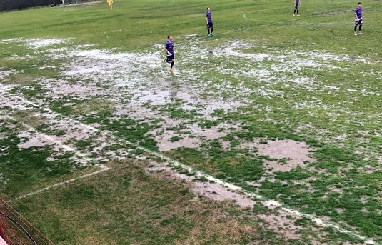 FOTO I "Marea performanţă începe aici!". Nu e Călugăreni, nu e Podul Înalt, e Liga a II-a!