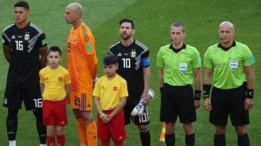 Motivul pentru care portarul Argentinei i-a întors spatele lui Messi la meciul cu Islanda